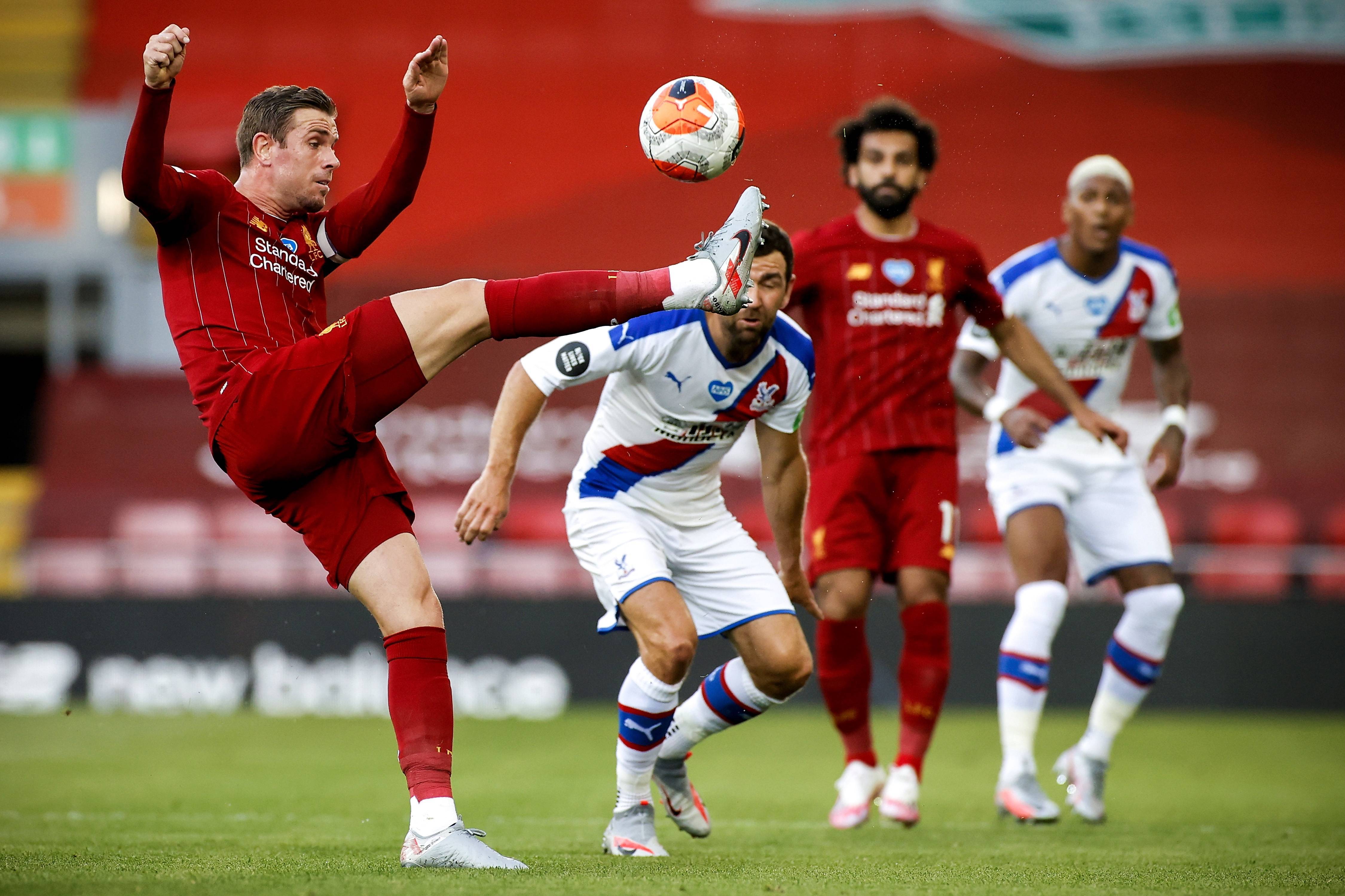 开云体育下载-包含利物浦遭遇困境，球员受伤悲情告别的词条