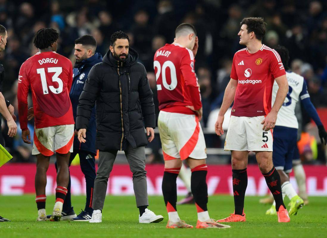 曼联客场失利，仅排名第七，欧冠资格受威胁