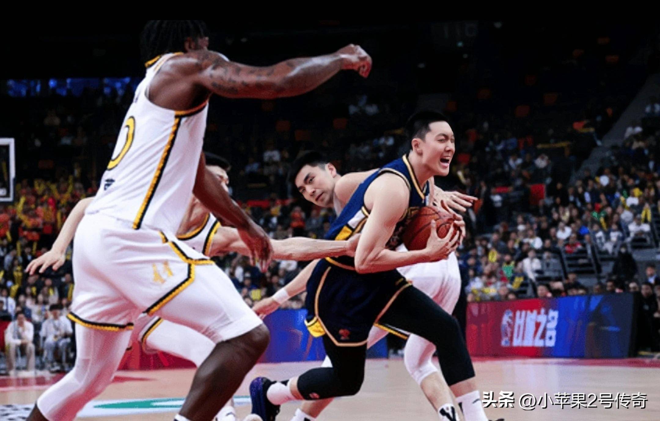 河南男篮主场大胜辽宁队，取得四连胜