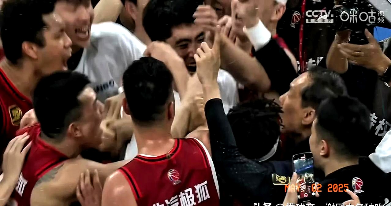 山西男篮横扫广东队，轻松晋级半决赛