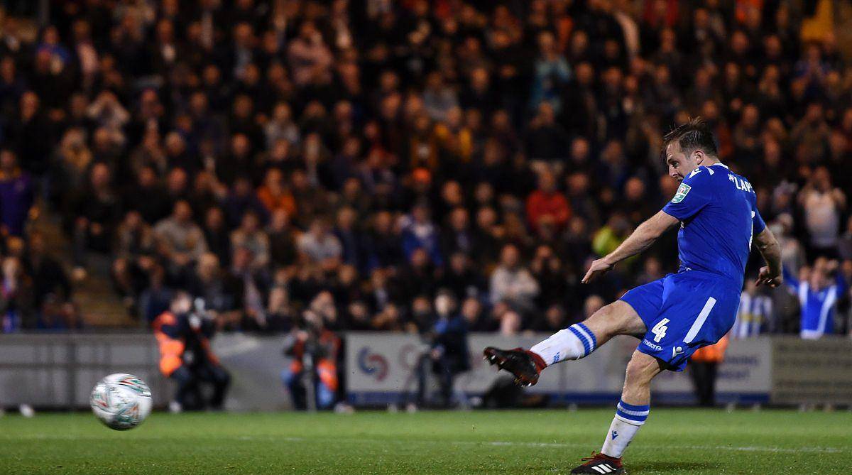 开云体育地址-那不勒斯主场告捷，稳定中游位置