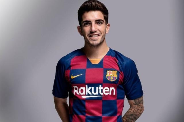 开云体育官网-格拉纳达青训新秀崭露头角，引起关注